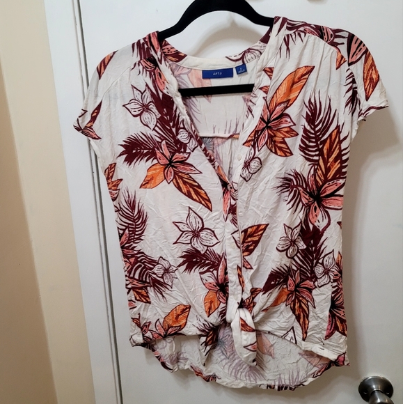 BOGO🌟Soft Tropical Top - Picture 5 of 8